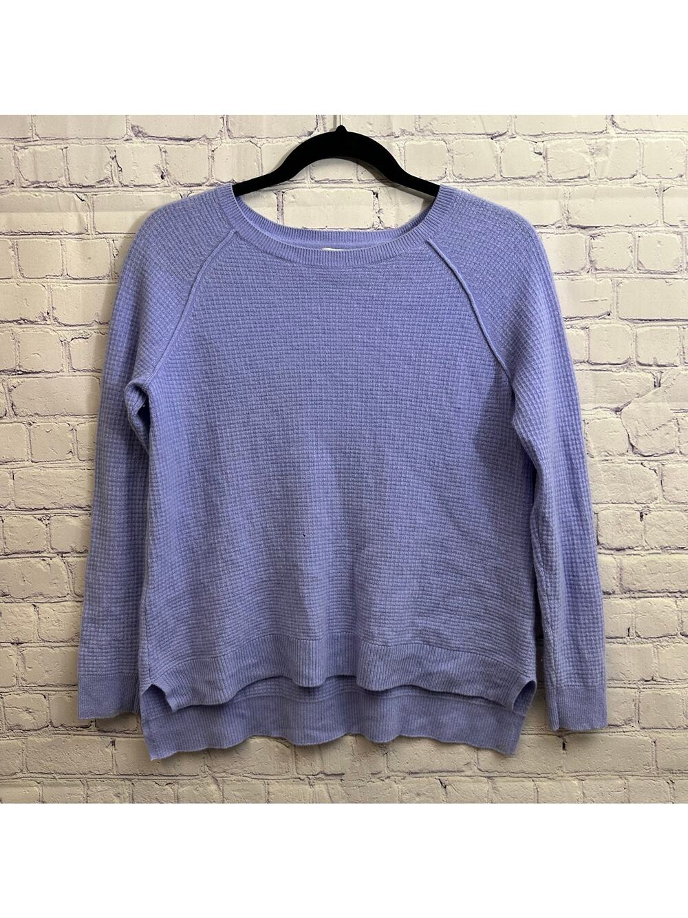 Sundance Women's Purple Cashmere Crew Neck Sweater Size Medium *FLAWED*